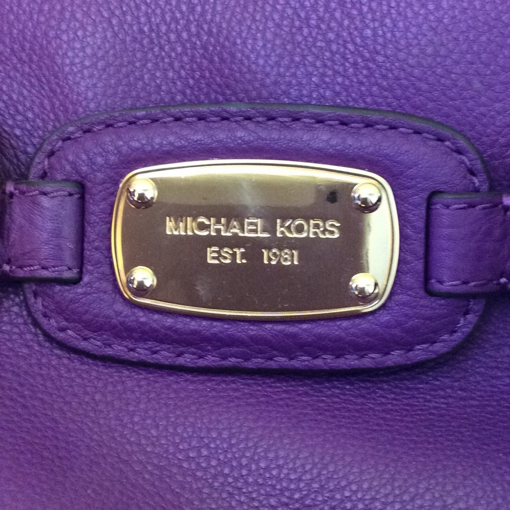 Purple MK purse - Picture 2 of 8